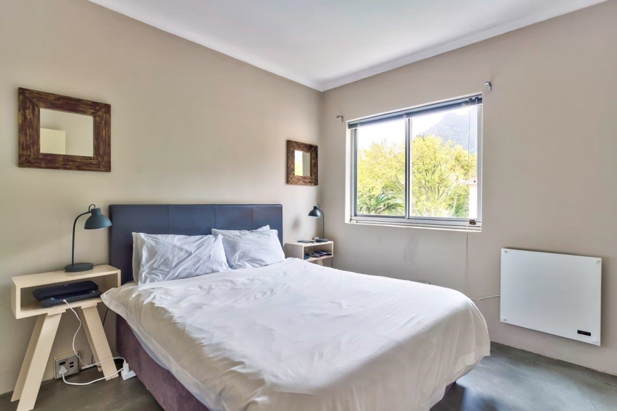 1 Bedroom Property for Sale in Oranjezicht Western Cape